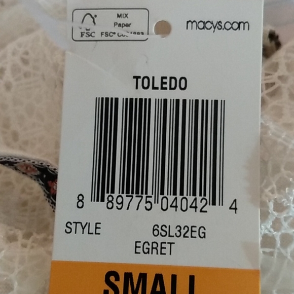 Ladies American Rag embroidered tunic Sz Small NWT - Picture 4 of 4